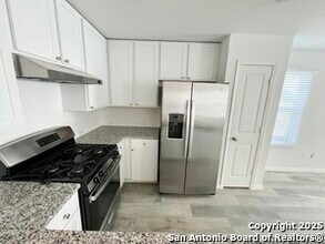 8326 Piedra Medina in San Antonio, TX - Building Photo - Building Photo