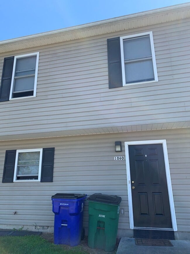 property at 1060 Long St