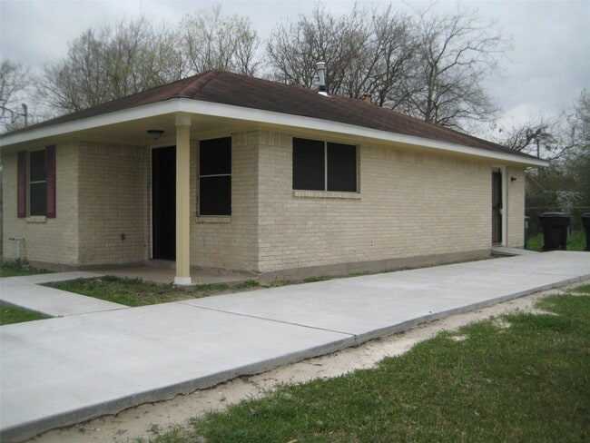 6601 Nielan in Houston, TX - Building Photo - Building Photo