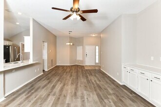 828 Atchison Dr in Saginaw, TX - Building Photo - Building Photo