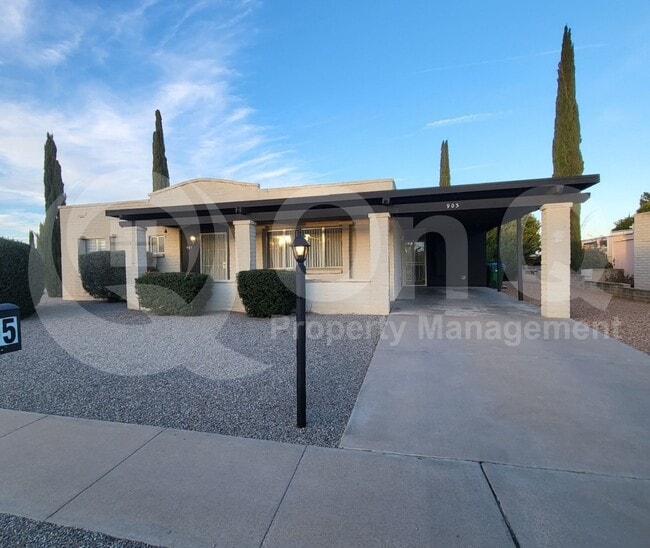 property at 905 S La Bellota