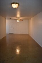 928 Rosewood Dr in Harker Heights, TX - Building Photo - Building Photo