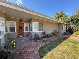 714 Oceanview Dr in Fullerton, CA - Building Photo