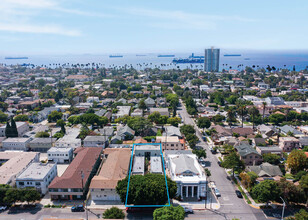 3rd St in Long Beach, CA - Building Photo - Primary Photo