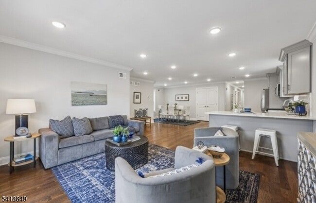 property at 139 N 15th St