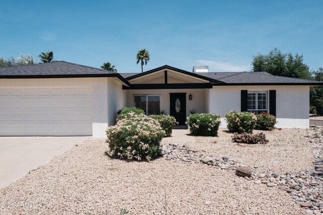 4944 E Andora Dr