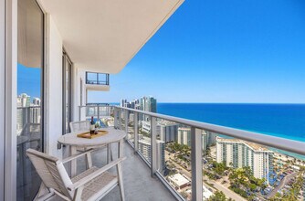 4010 S Ocean Dr, Unit SI ID1227393P in Hollywood, FL - Foto de edificio - Building Photo
