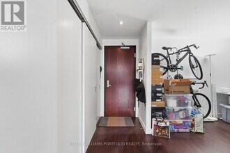 25 Oxley St in Toronto, ON - Building Photo - Building Photo