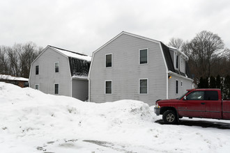 7-13 Farnum St in Blackstone, MA - Building Photo - Building Photo