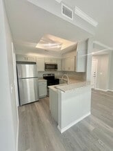 6000-2 Shepherd Mountain Cove in Austin, TX - Foto de edificio - Building Photo