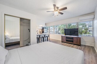 425 2nd St N in St. Petersburg, FL - Building Photo - Building Photo