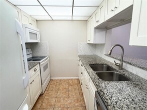 519 Albee Farm Rd in Venice, FL - Building Photo - Building Photo