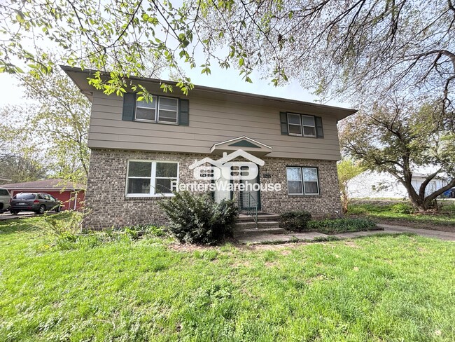 property at 1216 Payton Ave