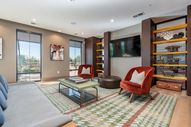 The Jackson at Viridian in Arlington, TX - Building Photo - Building Photo