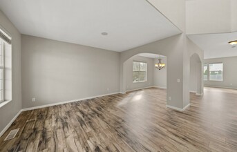 15642 SE Bollam Dr in Clackamas, OR - Building Photo - Building Photo