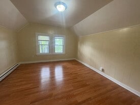 751 George St, Unit 3 in New Haven, CT - Building Photo