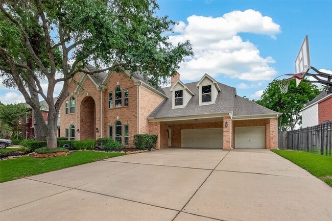 property at 1403 Hillside Forest Dr