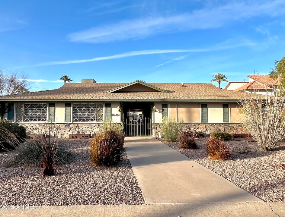 3540 E Montecito Ave-Unit -4 in Phoenix, AZ - Foto de edificio