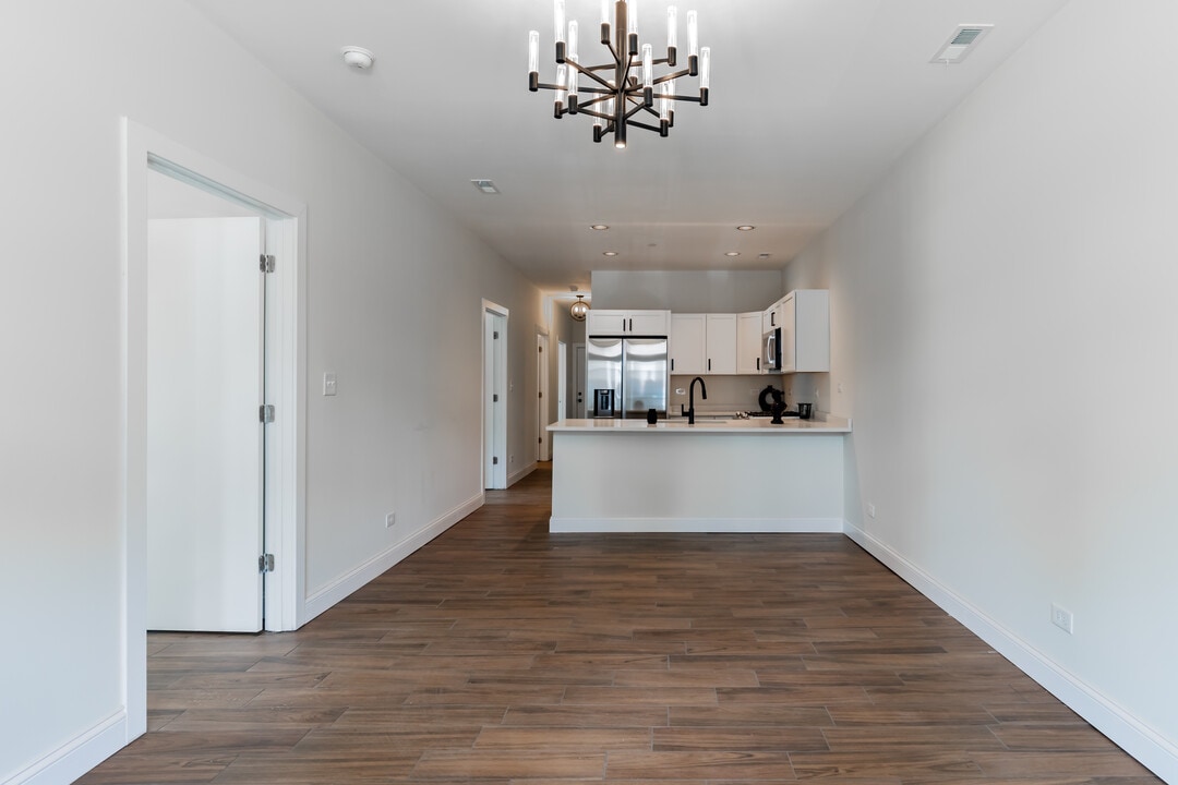 The Schoolhouse Apartments in Cary, IL - Building Photo