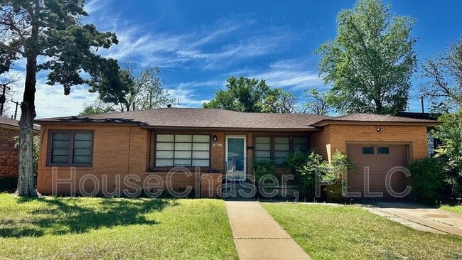 property at 3411 39th St
