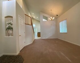 9531 Arbon Ct in Elk Grove, CA - Building Photo - Building Photo