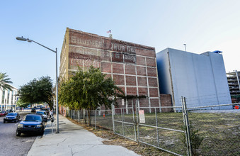 20West in Jacksonville, FL - Building Photo - Building Photo