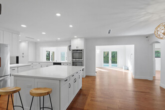 2036 Ardley Rd in North Palm Beach, FL - Building Photo - Building Photo
