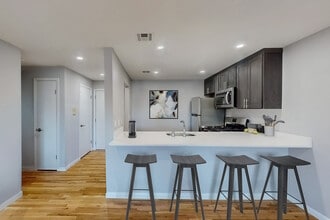 Rachel Gardens in Pine Brook, NJ - Foto de edificio - Building Photo