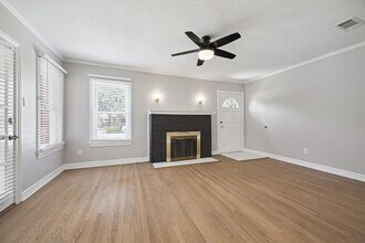 700 Avenue of Oaks St in Houston, TX - Building Photo - Building Photo