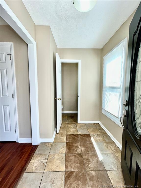 1583 Winnabow Dr in Fayetteville, NC - Building Photo - Building Photo