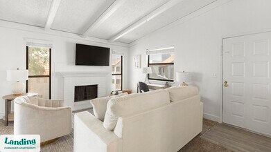 5272 Tamarus St in Las Vegas, NV - Building Photo - Building Photo