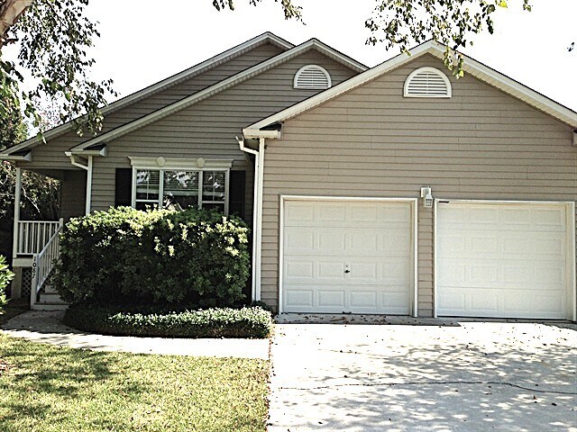 1087 Old Battery Cir in Charleston, SC - Building Photo