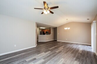 135 English Hills Dr in Mooresville, NC - Building Photo - Building Photo