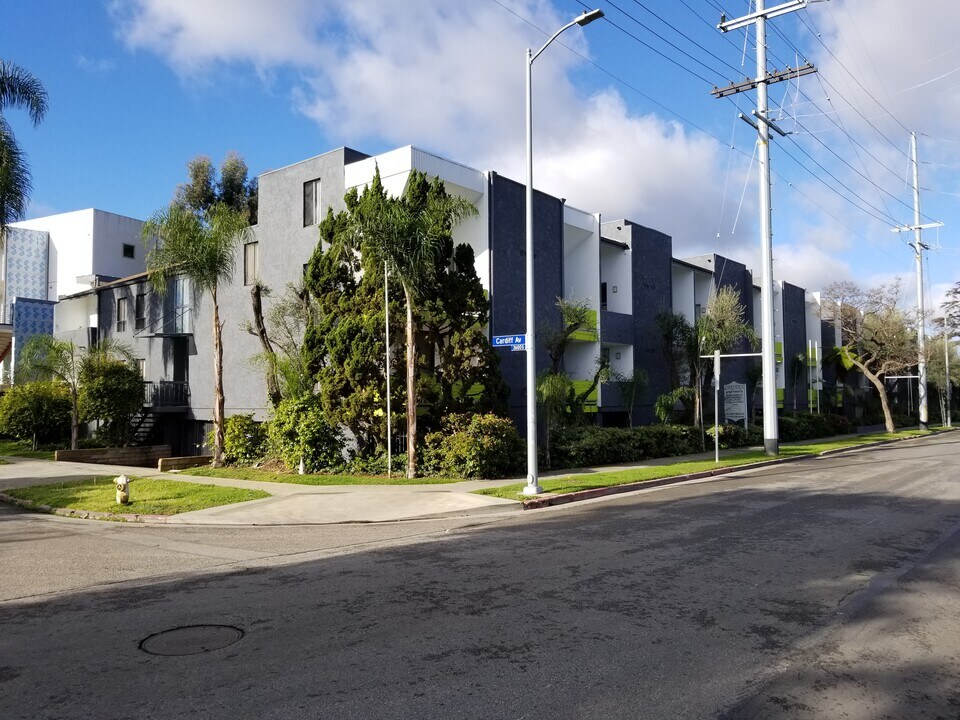 9618 Exposition Blvd, Unit 210 in Los Angeles, CA - Building Photo