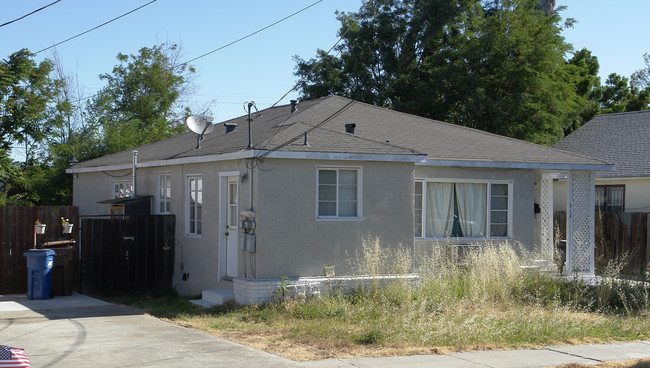 910-912 W 3rd St in Antioch, CA - Building Photo - Building Photo