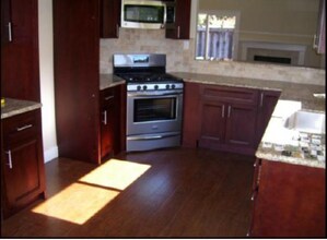 110 Fiesta Ct in Windsor, CA - Foto de edificio - Building Photo