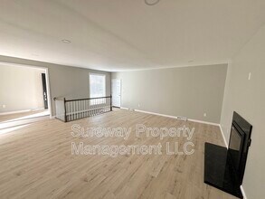 605 Heather Ln in Bryn Mawr, PA - Building Photo - Building Photo