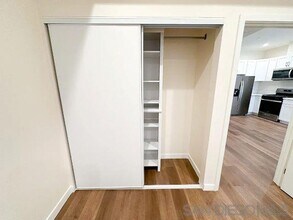 1041 N Cummings St in Los Angeles, CA - Building Photo - Building Photo