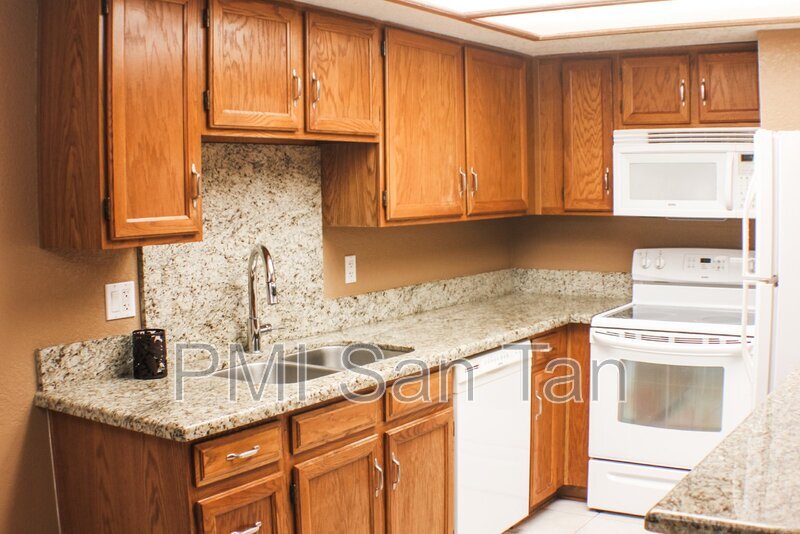 2146 W Isabella Ave in Mesa, AZ - Building Photo