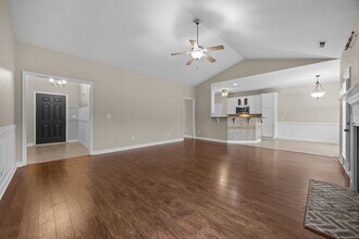 239 Silver Hills Dr in Jacksonville, NC - Building Photo - Building Photo