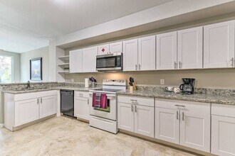 12658 Briar Patch Dr in Houston, TX - Building Photo - Building Photo
