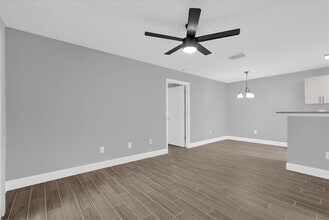 2533 Grassy Point Dr in Lake Mary, FL - Building Photo - Building Photo