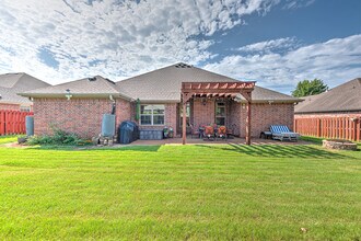 3400 SW Briar Creek Ave in Bentonville, AR - Building Photo - Building Photo