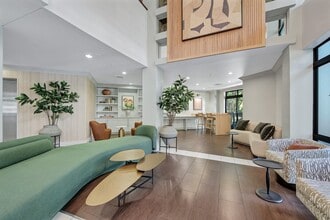 Crystal City Lofts in Arlington, VA - Building Photo - Building Photo