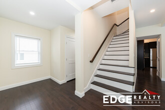 10 Marion St in Medford, MA - Foto de edificio - Building Photo