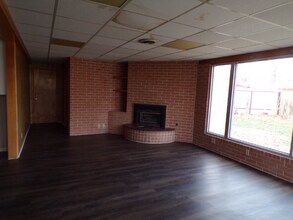 128 E Yucca Ave in Clovis, NM - Building Photo - Building Photo