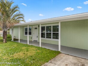 2125 Palm Ave in Indialantic, FL - Building Photo - Building Photo