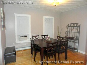 47 Main St, Unit 3 in Somerville, MA - Building Photo - Building Photo