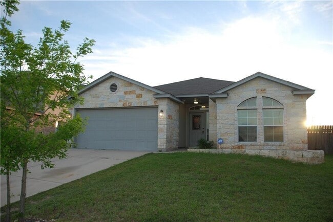 property at 1315 Logan Dr