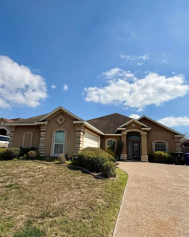 4018 Puget Sound Dr in Corpus Christi, TX - Building Photo - Building Photo